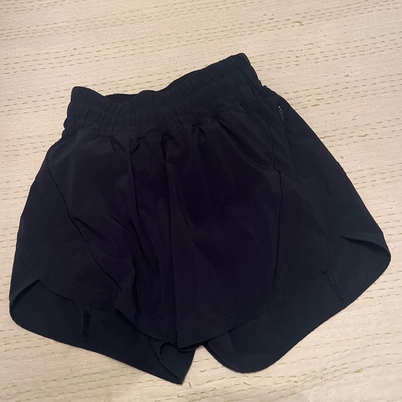 Lululemon Track That Shorts - Picture 1 of 3